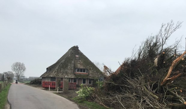De stolpboerderij aan de Lagelaan zal nu snel verdwenen zijn.