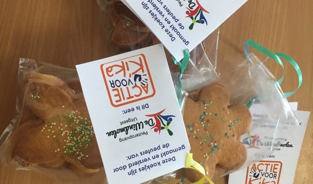 De koekjes zijn vrolijk verpakt
