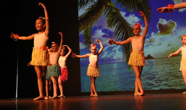 Het thema van dit jaar was 'Just Dance in the City'.