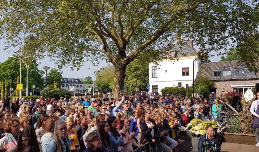 Het is een drukte van belang voor het optreden van O'G3NE