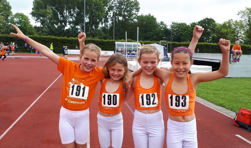 v.l.n.r.: Robyn Besselink, Elin Bernhard, Jasmijn Kloek en Noa Popot.