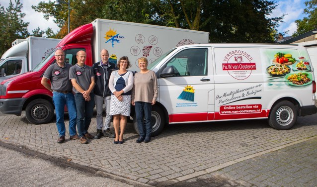 Versgrossier Van Oosterom aan de Soestdijkerstraatweg is een echt familiebedrijf.