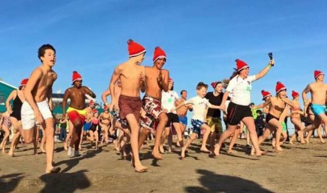 Ook komende nieuwsjaarsdag is er weer de nieuwjaarsduik bij Blijburg.