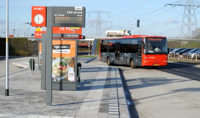 Muiden is te ver lopen, een pendelbusje is voorlopig een oplossing.
