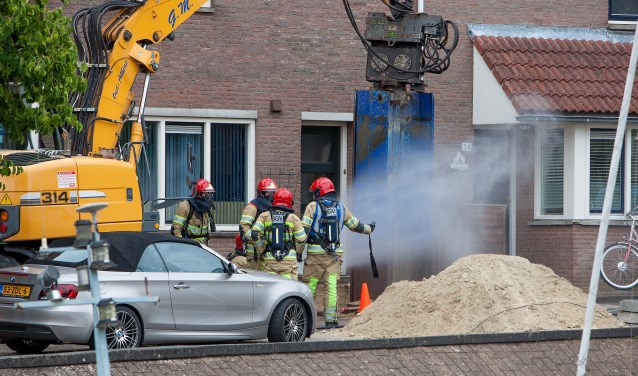 Door het gas te vernevelen met water heeft de brandweer de situatie veilig gesteld.
