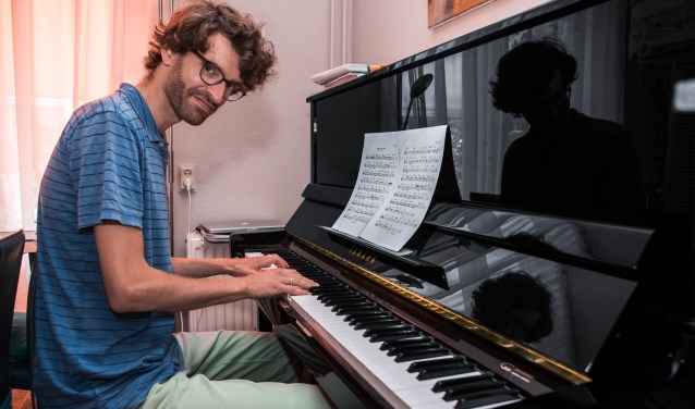 Jazz-muzikant Jan Willem van Delft is als derde geëindigd.