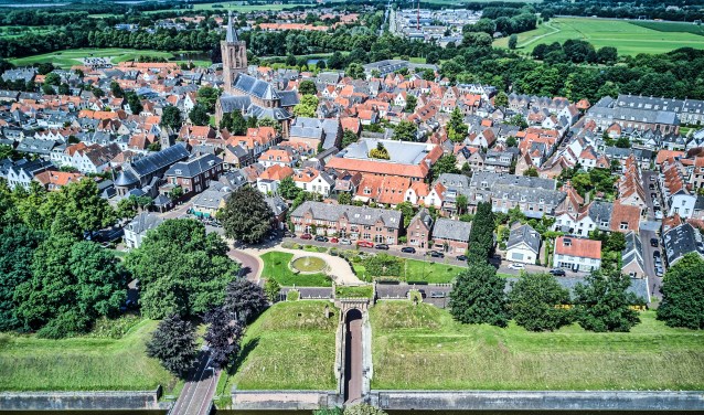 De toegang tot Naarden: de Utrechtse Poort.