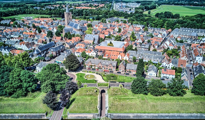 De toegang tot Naarden: de Utrechtse Poort.