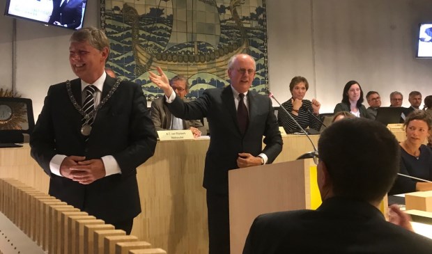 Roest is nu burgervader van Bloemendaal.