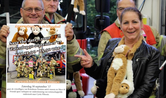 Sylvia organiseert samen met de brandweer een autowasactie.