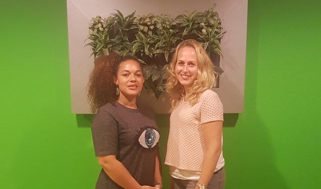 Marthe Ackerman en Janina Poppes.