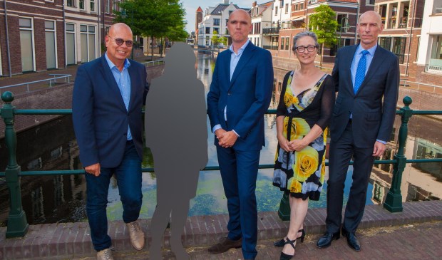 De overgebleven wethouders.