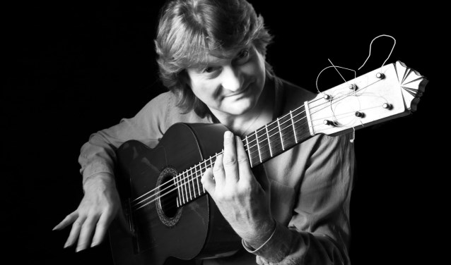 Eric Vaarzon Morel speelt in Singer Laren.