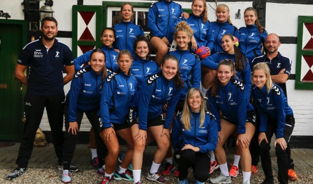 De selectie van SV Zeeburg.