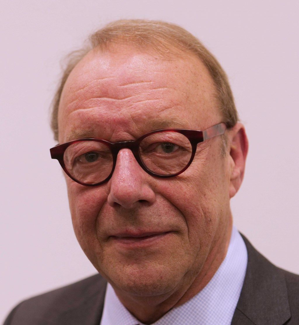 VVD-fractievoorzitter Emil Schade.