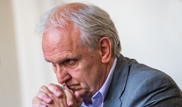 Burgemeester Broertjes.