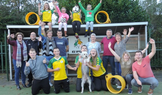 De familie Van As is nog steeds in de running om leukste korfbalfamilie van Nederland te worden.
