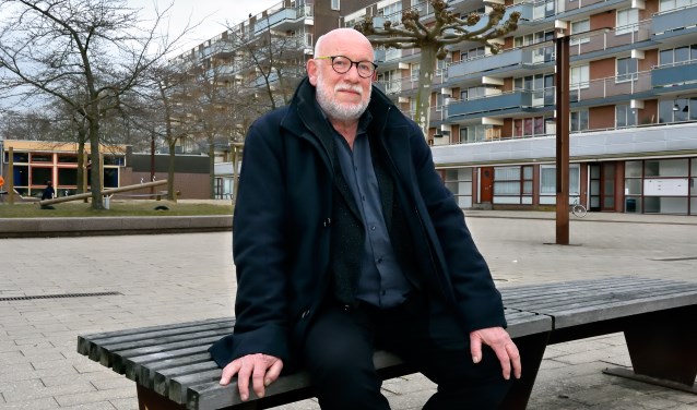 Lex Scholten: 'Huis van de Buurt 't Kruidvat functioneert goed. Wij willen ook Huizen van de Buurt in Diemen-Noord en in het centrum.'