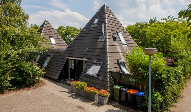 Eigenaren van woningen in Huizen betalen het minste onroerend zaak belasting per hoofd van de bevolking.
