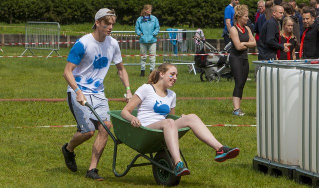 Kracht, kennis en doorzettingsvermogen zijn nodig om de zeskamp van KPJ Eemnes goed te doorstaan.