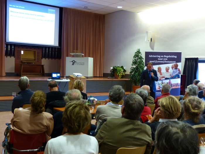 Lezing in de grote zaal Visnet Huizen