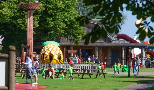 Oud Valkeveen is een speelpark. De gemeente wil dat zo houden.