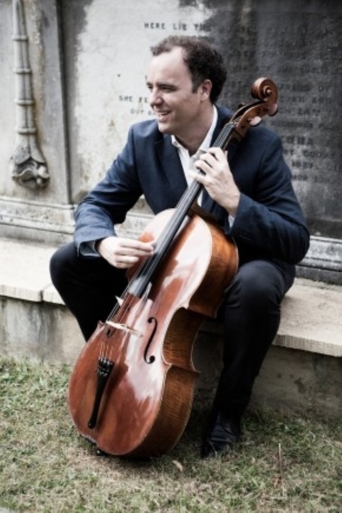 Adrian Brendel, cellist