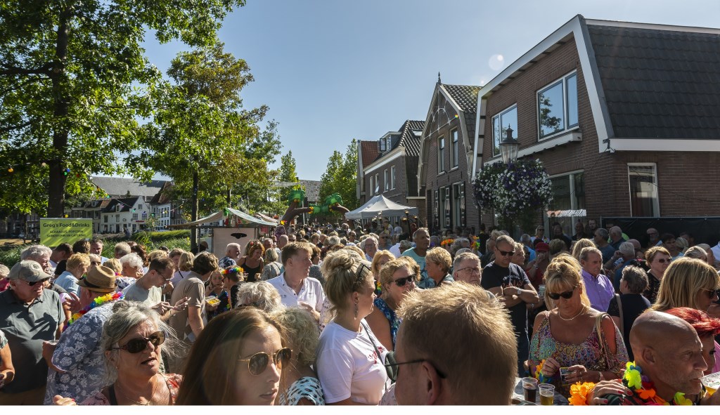 Het was meteen al gezellig druk op het festival vanmiddag.