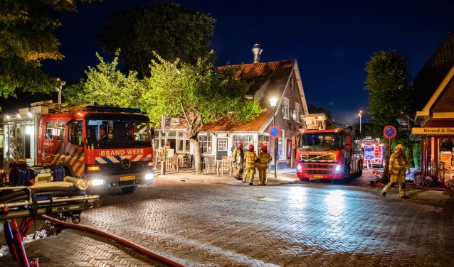 Door de brand op 1 juli jongstleden blijft de deur van Moeke Spijkstra komende kermis gesloten.