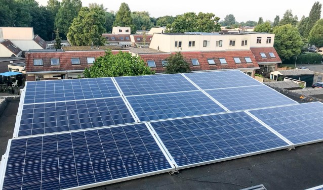 In Weesp kwamen er in de afgelopen vier jaar 515 zonnepaneelsystemen bij.