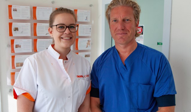 Huidtherapeut Charlot van Moorst en vaatchirurg Arjan Hoksbergen.
