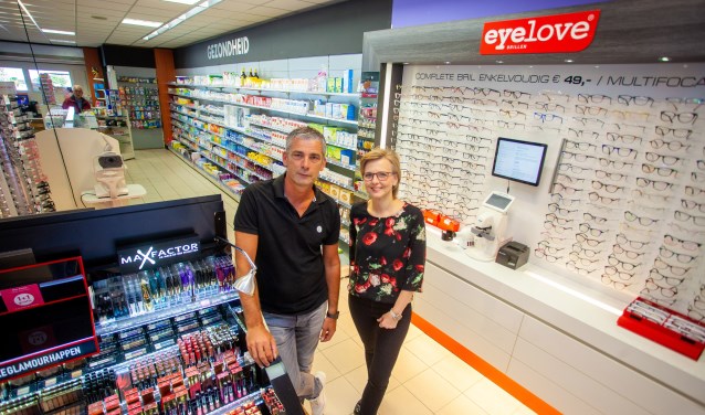 Patrick Kelder en Jenny Pool leiden DA Drogisterij & Parfumerie Holleblok.