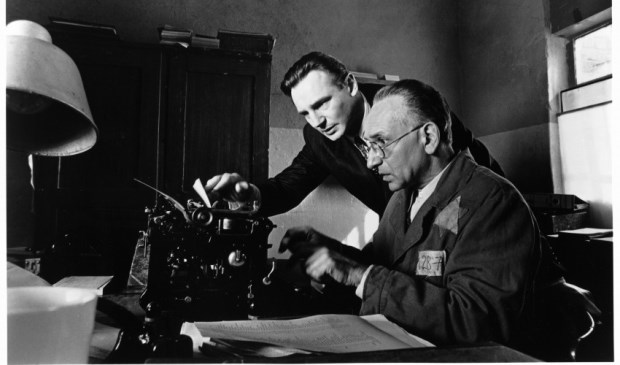 Liam Neeson en Ben Kingsley in Schindler's List.