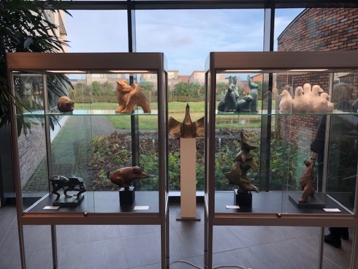 Vitrine expositie BEL Kantoor