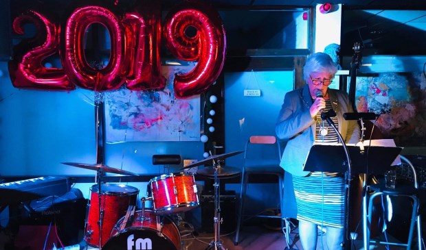 Loco-burgemeester Anne-Marie Kennis bracht de nieuwjaarsspeech van de burgemeester.