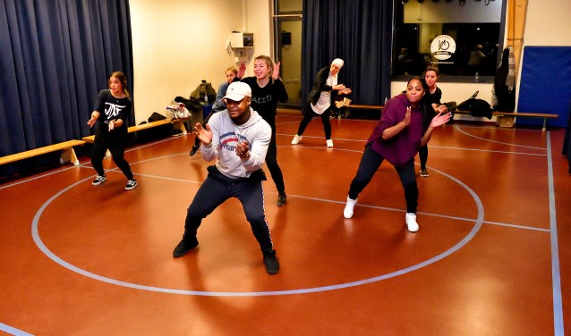 Dansles van OnPoint Dancelab.