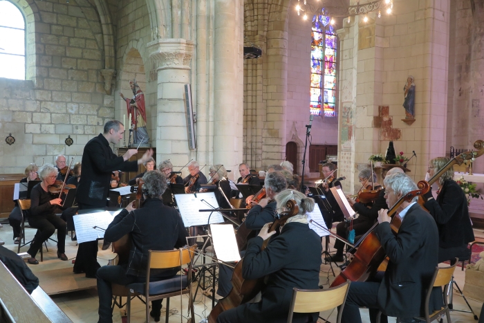 Kennemer Consort speelt in Frankrijk