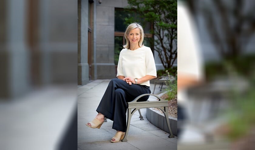 Kajsa Ollongren, Minister van Binnenlandse Zaken grijpt in als de gemeenten er zelf niet uitkomen.