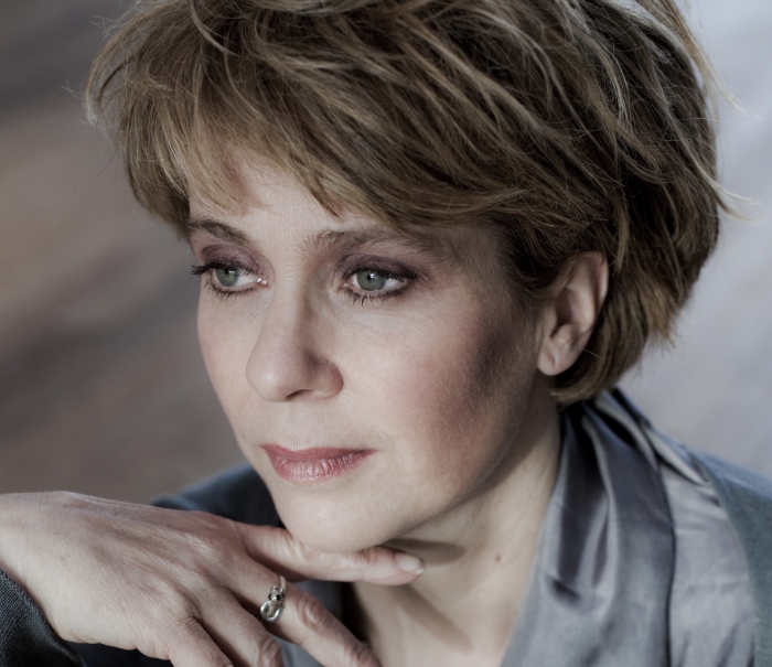 Johannette Zomer