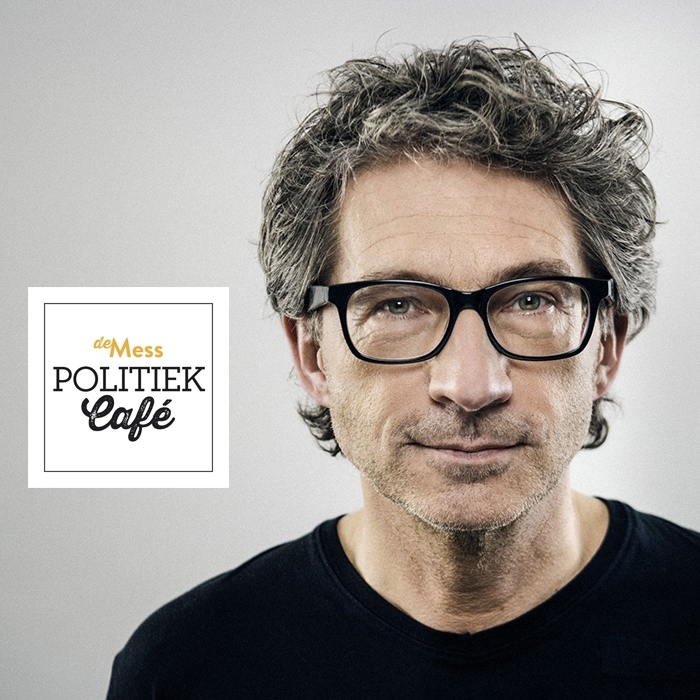 Interviewer Frénk van der Linden leidt samen met Eva Wiessing het Politiek Cafe