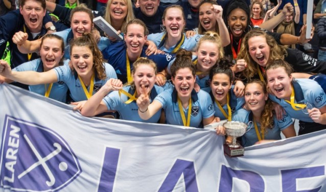 De Larense zaalhockeydames hebben de Europese titel te pakken.