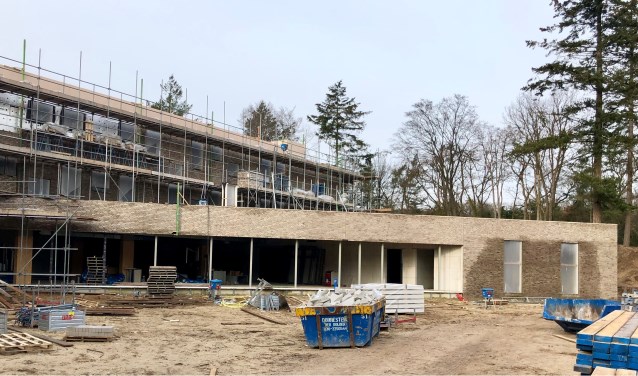 De nieuwbouw van het Rosa Spier Huis loopt voorspoedig.