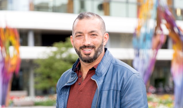 Ahmet Turkmen maakt zelf een moeilijke periode mee en spreekt liever over 'onbegrepen gedrag' dan over 'verwarde mensen'.