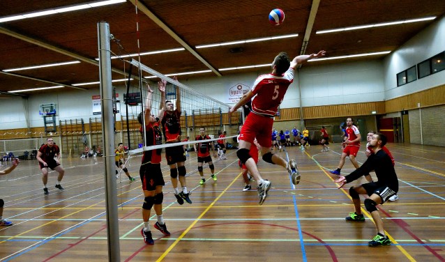 Smashing '72 was veel sterker dan VIP: 4-0.
