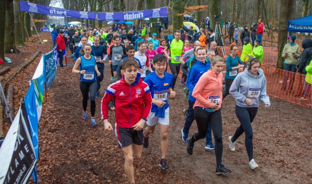 Het was fris en regenachtig, waardoor het parcours zwaar was.