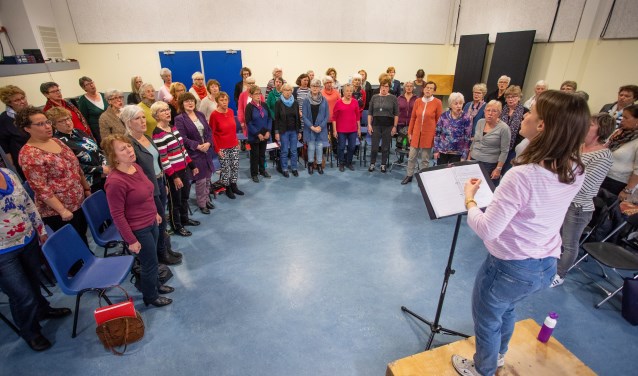 Laatste repetitie voor het jubileumconcert komende zaterdag.
