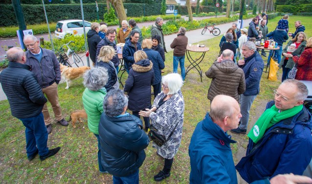 Zaterdag vond een door Arjan Buijks georganiseerde meetup plaats op het Oranjeweitje.