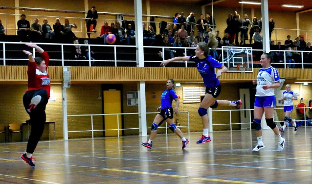 SV Zeeburg was sterker dan Westfriesland SEW 3: 34-22.