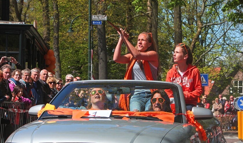 Cabrio-ringsteken in Laren.