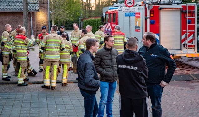 De oefening wordt nabesproken, ook met de 'slachtoffers'.